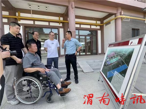 爱国工程研究院管理委员会主任方建文博士对陕西临潼华清池愽物馆进行考察(图4)