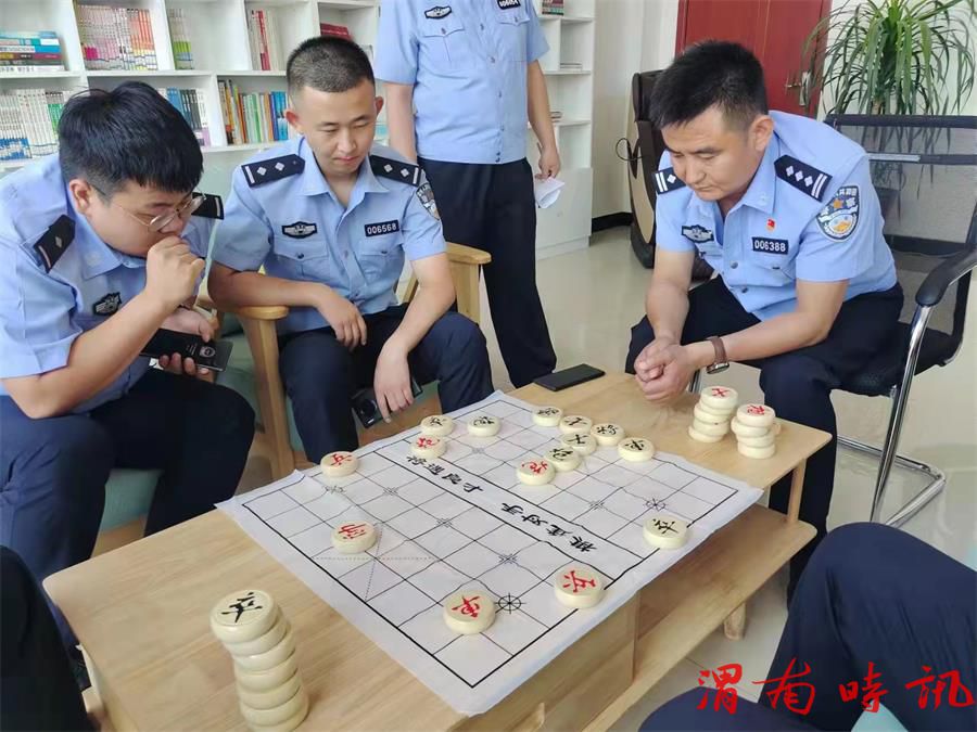 重温入党誓词 举办文体比赛(图5) 重温入党誓词 举办文体比赛(图5)