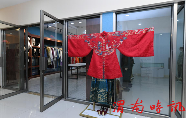 锦绣长安服饰进驻西安古装传统服饰行业(图3)