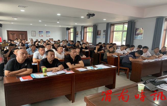 渭南市华州区举行基层人民调解员、“法律明白人”法律知识培训(图2)