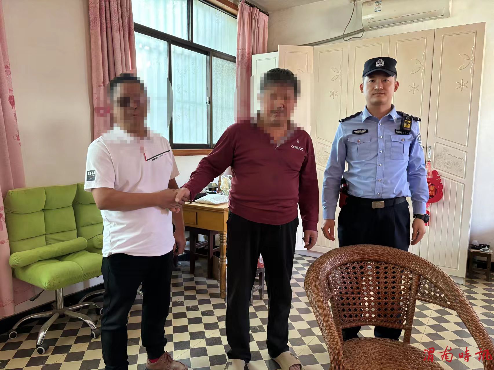 承包土地引纠纷 民警调解化干戈