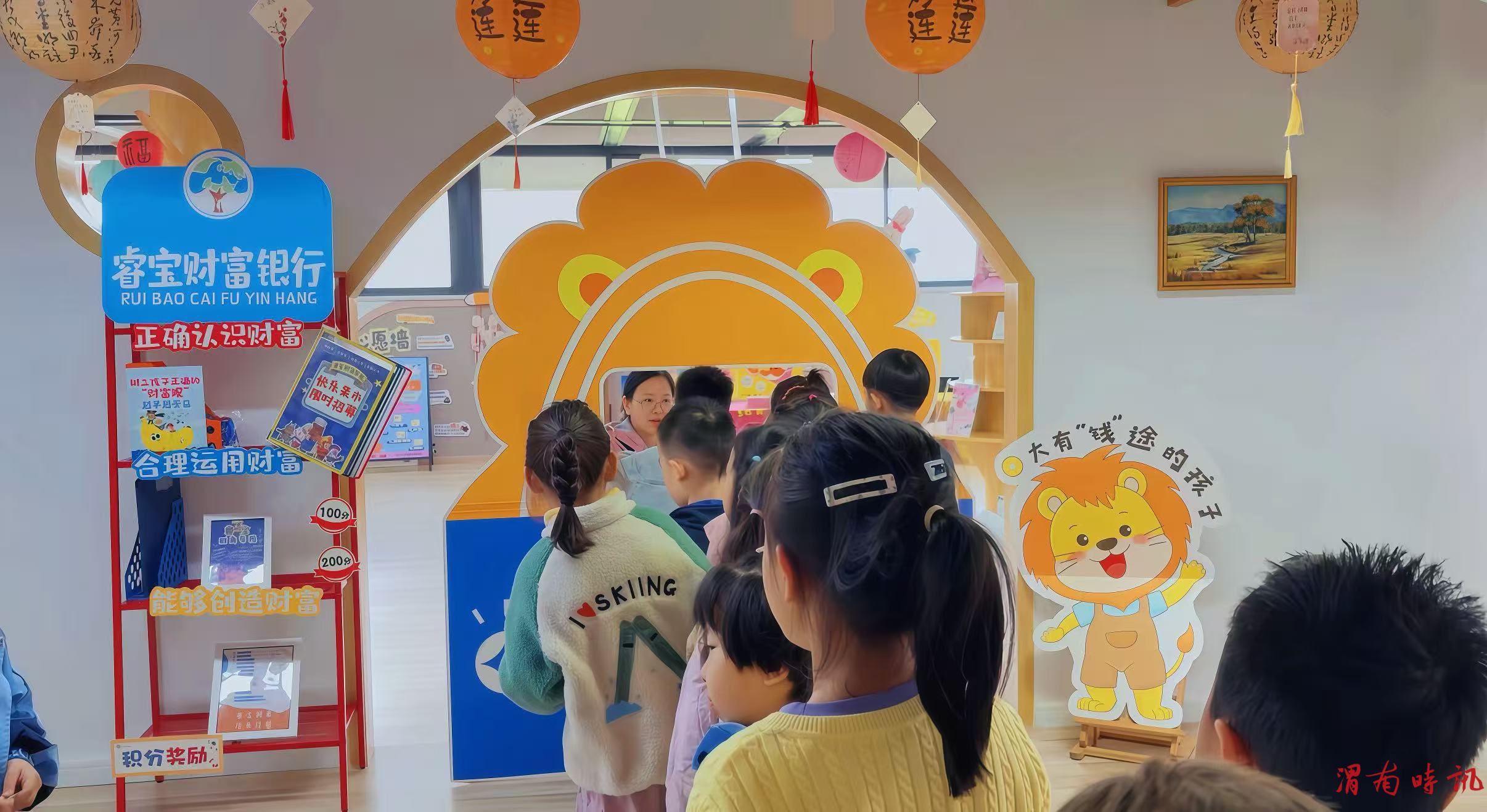 迪尔贝贝幼儿园新学期“快乐集市”开市:幼儿在真实体验中感悟劳动与成长(图3) 迪尔贝贝幼儿园新学期“快乐集市”开市:幼儿在真实体验中感悟劳动与成长(图3)